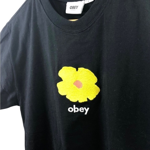 Doll’s Kill Obey Organic Cotton Women’s Size M Elijah Graphic Tee T Shirt Black - Picture 5 of 7